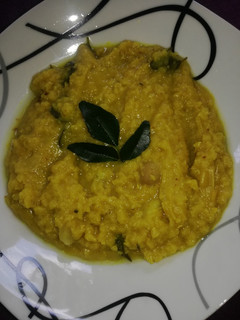 A picture of Dhal Curry.
