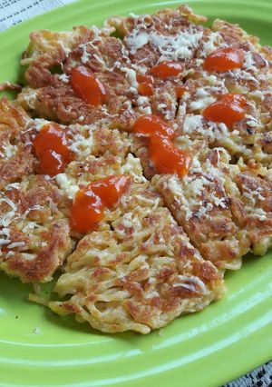 Foto resep Pizza mie keju simple 🍕🧀