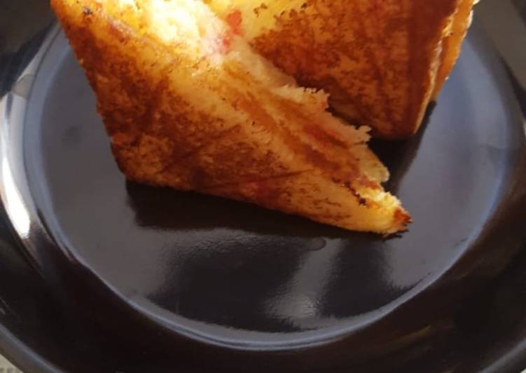 Sweet tutti frutti sandwich