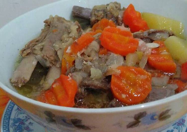 Resep Sop tulang iga kambing oleh hj Tintin Purnama Sari