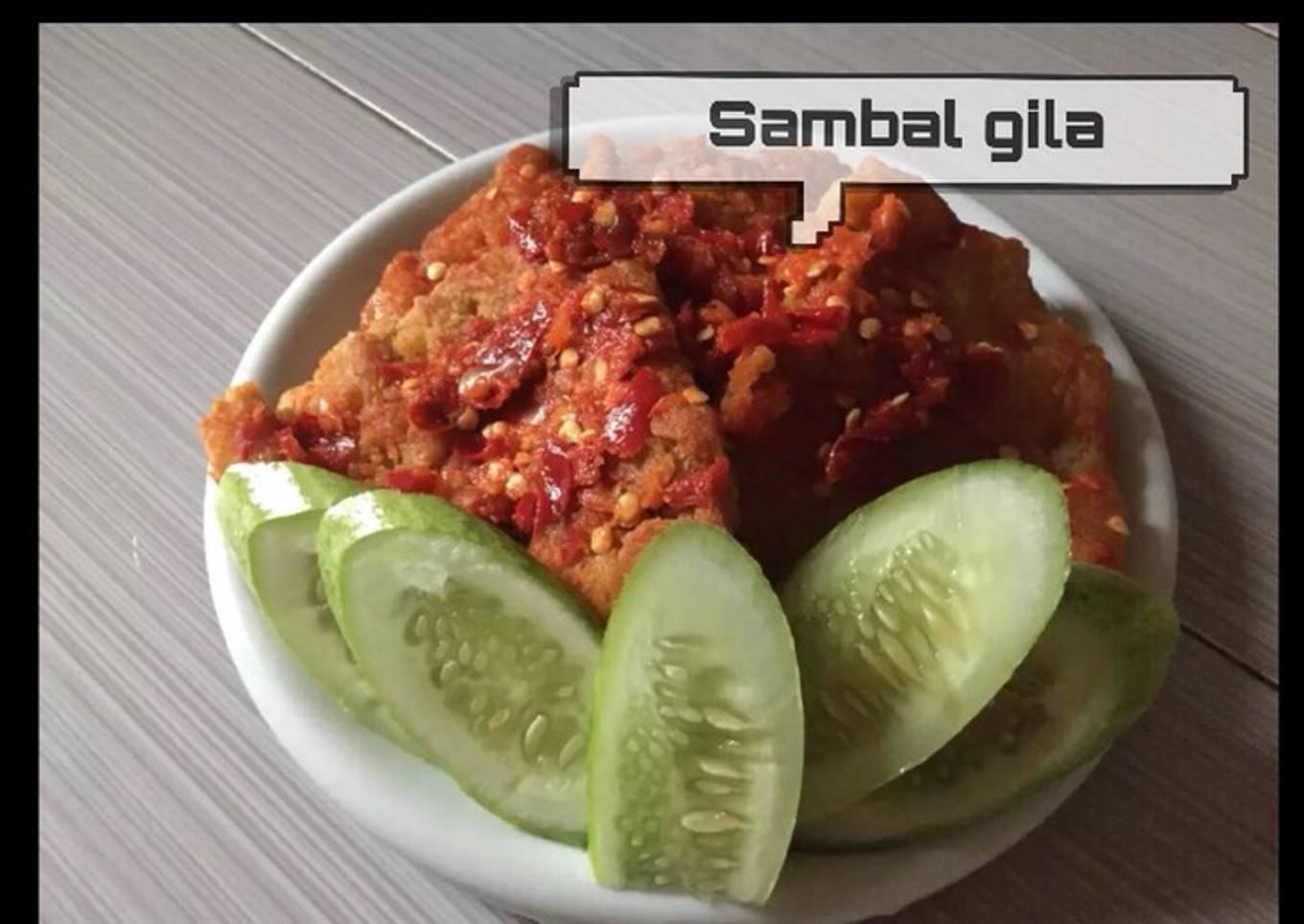 Telur geprek sambal gila