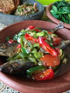 Foto resep Tumis Ikan Pindang Petai