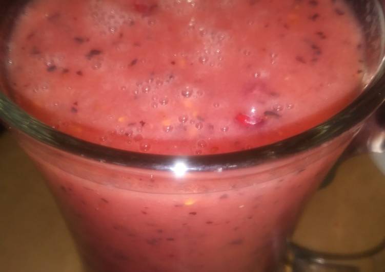 Step-by-Step Guide to Make Favorite W. B. R. Smoothie