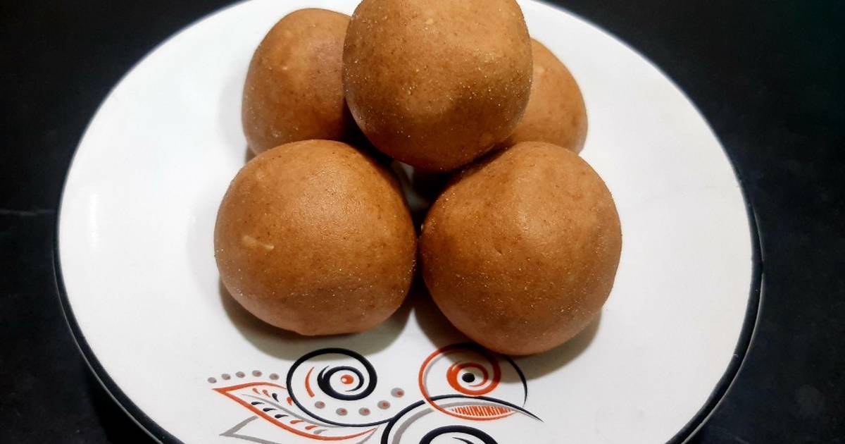 Wheat Flour Ladoo Recipe by Namrata Bhogade Cookpad
