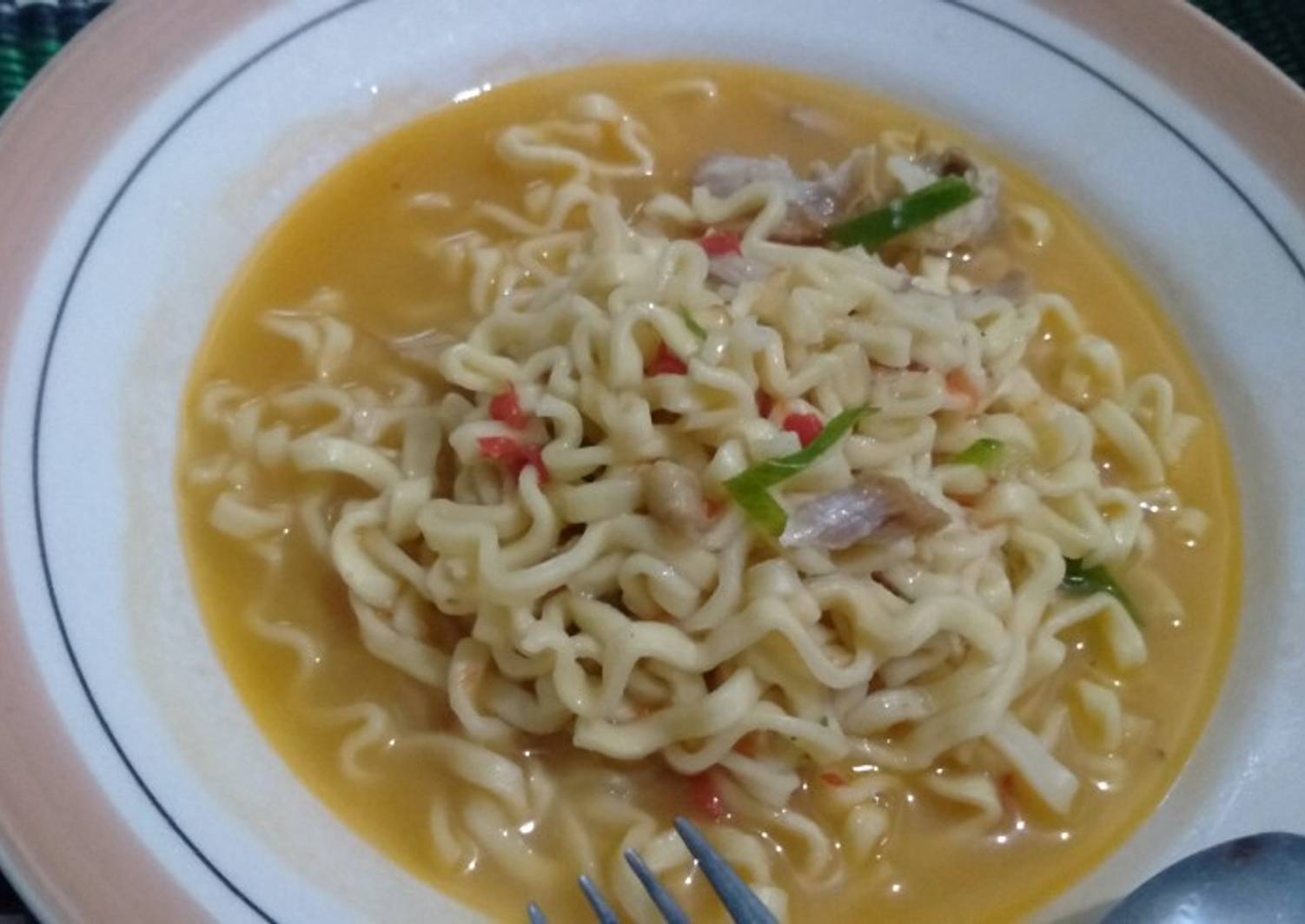 Resep Mie Godok Kuah Santan Oleh Putri Ambar Cookpad