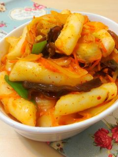 泡菜炒年糕 的食譜成品照片