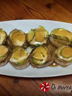 Φωτογραφία της συνταγής Μανιτάρια ψητά light με cottage cheese και λαχανικά