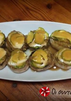 Φωτογραφία της συνταγής Μανιτάρια ψητά light με cottage cheese και λαχανικά