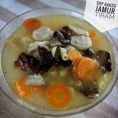รูปของ Sop Bakso Jamur Kuping