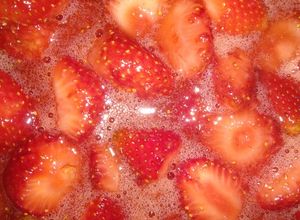 Una foto de Manjar de frutillas