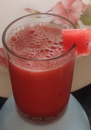A picture of Watermelon juice.
