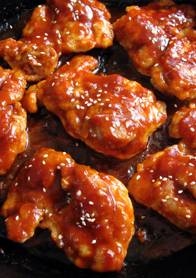 A picture of Gochujang Chicken.
