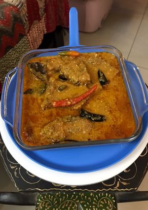 A picture of Doi Katla Machh Carp Rohu Fish in the Yoghurt Gravy.