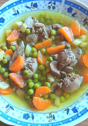 Borsóleves csirkemájjal🫛 recept fotója