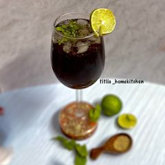 A picture of Masala Coke.