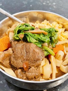 A picture of Braised Beef Noodle Soup 🍜 Easy Rice Cooker Version.