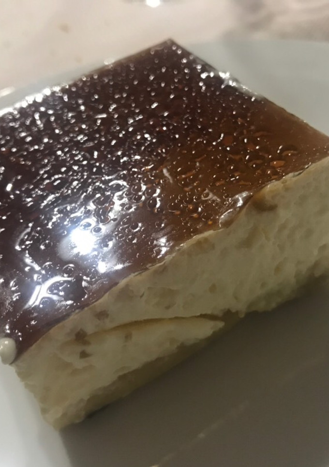 Una foto de Tarta de Orujo con Gelatina de café