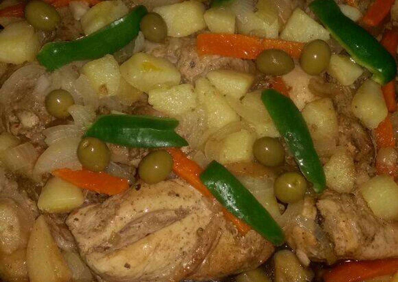 Grilled chicken with olives