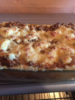 Una foto de Lasaña Mixta de carne y jamón y queso