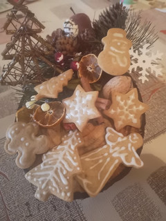 Karácsonyi mézes süti. 🎄 🥧❄️ recept fotója