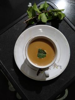 ફુદીનાવાળી ચા=(phudino tea in Gujarati) રેસીપી મુખ્ય ફોટો