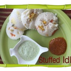 A picture of Stuffed Idlies.