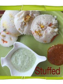 A picture of Stuffed Idlies.