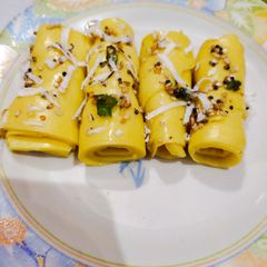 Khandvi A picture of Khandvi.