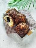 Roti Cokelat Meses