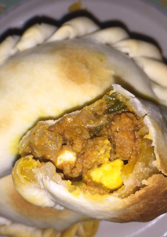 Una foto de 👩🏼‍🍳Empanadas de Carne al horno🥟🤤