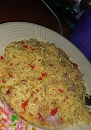 A picture of I don care indomie.