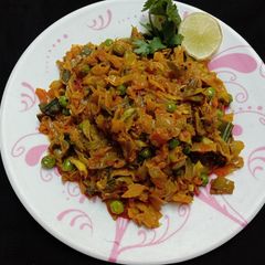 A picture of Gobi and Mutter Sabji.