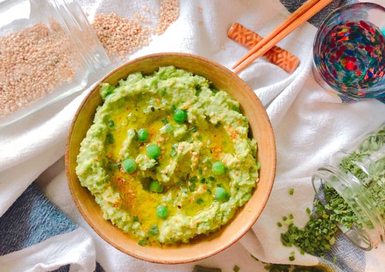 Simple Way to Make Any-night-of-the-week Green peas Miso hummus