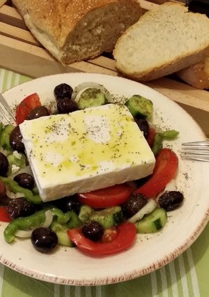 A picture of Greek Salad (Horiatiki).