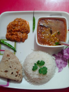 मसाला उड़द चने की दाल (masala urad chane ki dal recipe in Hindi) रेसिपी मुख्य फोटो