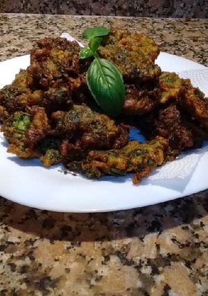 Una foto de Buñuelos de espinaca 😋