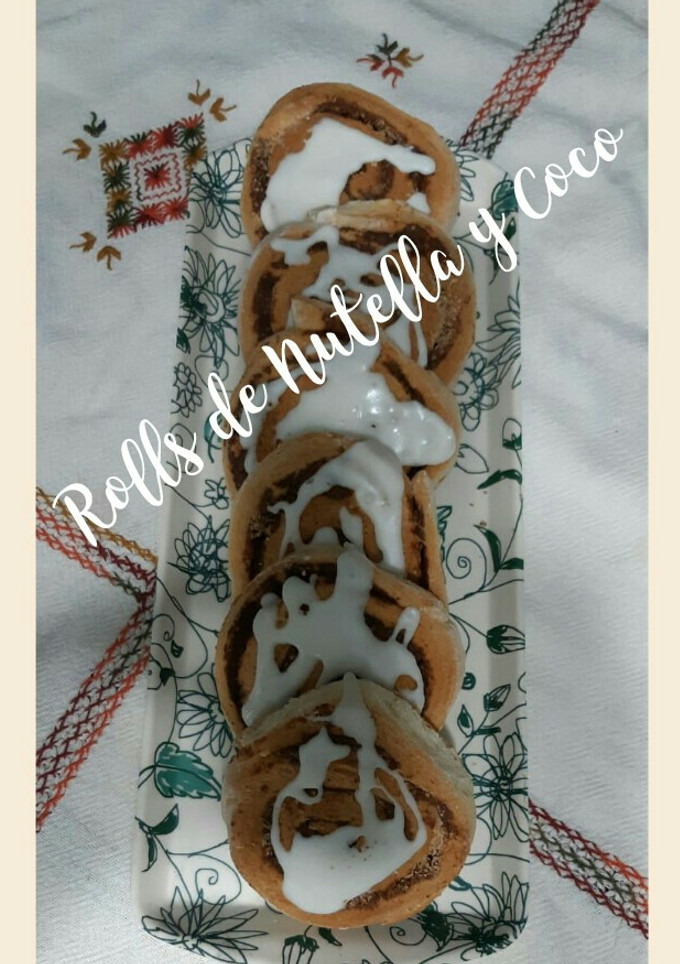 Una foto de Rolls de Nutella y coco