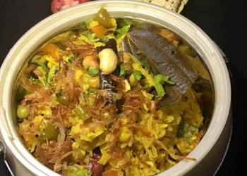 How to Recipe Delicious Rajawadi khichdi