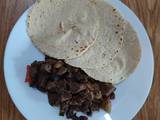 Tacos de carne con calabaza (578 kcal)