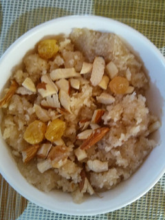 A picture of Suji Halwa.