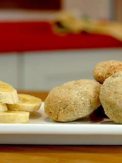 Una foto de Pastelitos de coco y plátano {FitKen}
