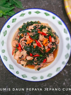 Foto resep Tumis Daun Pepaya Jepang Cumi