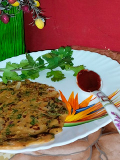 बेसन का चीला (Besan ka cheela recipe in hindi) रेसिपी मुख्य फोटो