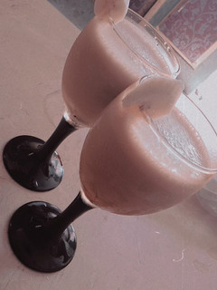 A picture of Banana smoothie.
