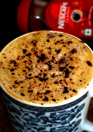 कॉफ़ी ☕️ रेसिपी मुख्य फोटो