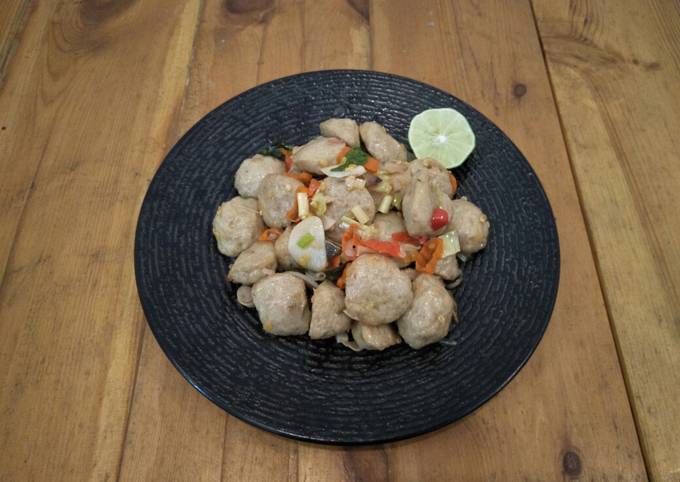 Resep 106 Bakso Sambal Matah Oleh Arti Winarni Cookpad