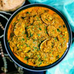 A picture of Malvani Clams Masala.