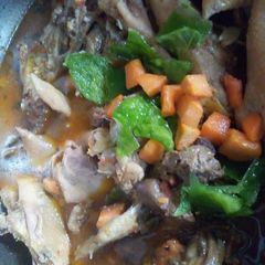 A picture of Chicken pepper soup.