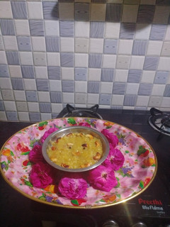 பழங்கள் சுஜி,ஆப்பிள்,ஆரஞ்சு ஜூஸ் கேசரி(mixed fruits kesari recipe in tamil) செய்முறை முக்கிய புகைப்படம்