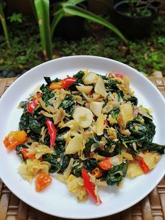 Foto resep Tumis Daun Singkong Teri